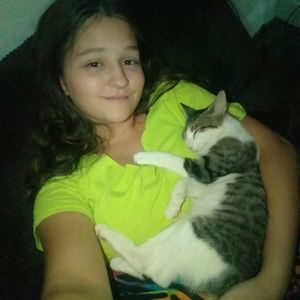 Meet your Posher, Alexis